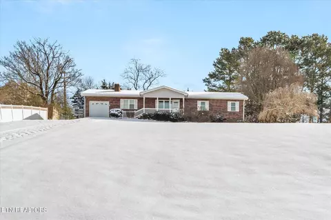 412 Kinzalow Dr, Sweetwater, TN 37874