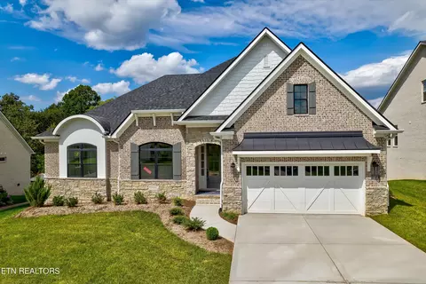313 Kendall Hunt St, Knoxville, TN 37934