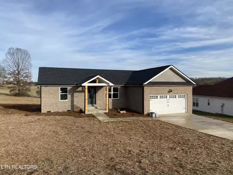 101 Huntington Blvd, Madisonville, TN 37354