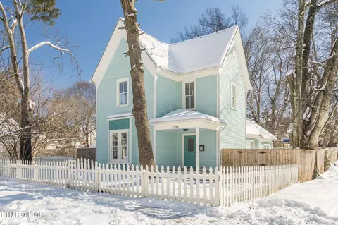 2346 Woodbine Ave, Knoxville, TN 37917
