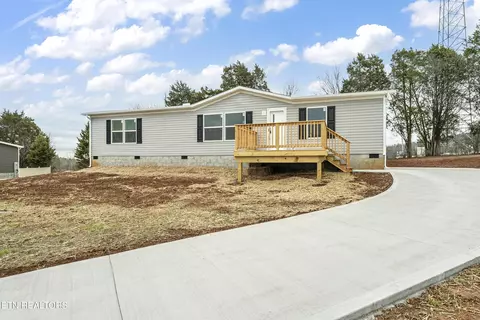 177 Medow Lawn Dr, Englewood, TN 37329