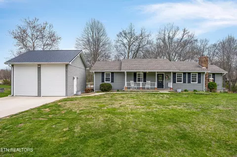 155 Red Oak Ln, Sparta, TN 38583