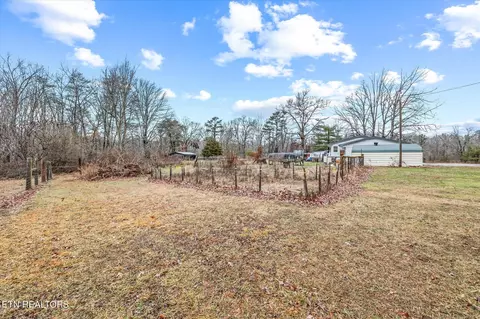 1240 Franklin Loop, Clarkrange, TN 38553 photo 15