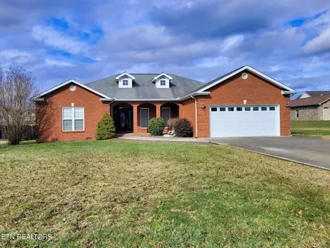 2005 Kentucky St, Seymour, TN 37865