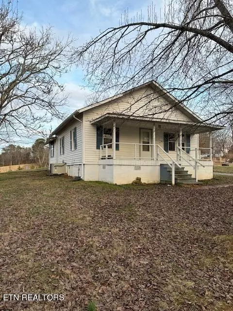 2128 Grey Ridge Rd, Maryville, TN 37801