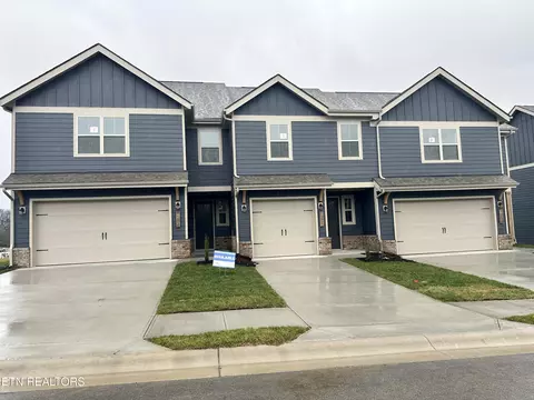 1214 Mountain Quail Cir, Maryville, TN 37801