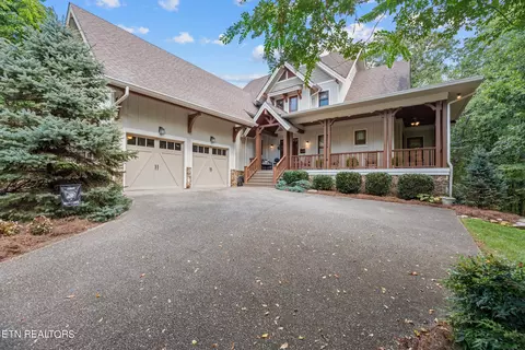 1834 Old Dogwood Tr, Loudon, TN 37774