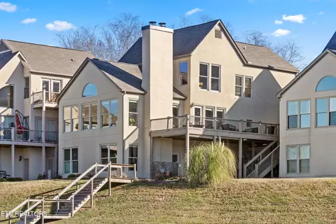 3540 Navigator Pt, Knoxville, TN 37922
