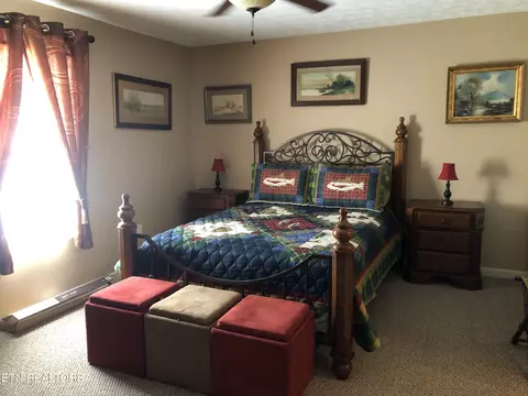 Bedroom - 1016 Haley Rd, Clarkrange, TN 38553 photo 5 of 8