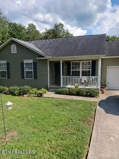 1118 Long Meadow Dr, Knoxville, TN 37920