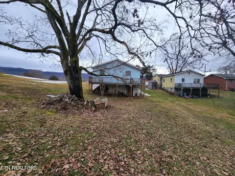 544 Gibson Station Rd, Ewing, VA 24248 photo 6