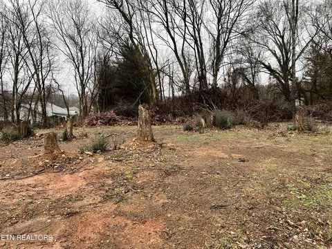 000 Sweetwater Vonore Rd, Sweetwater, TN 37874