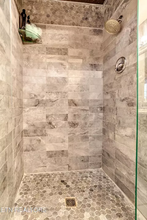 596 Pasteur Pl, Alcoa, TN 37701 photo 29