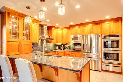 596 Pasteur Pl, Alcoa, TN 37701 photo 17