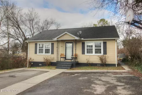 1803 Wallace Dr, Knoxville, TN 37920