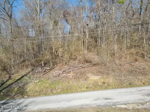 507 Deer Trail Circle, New Tazewell, TN 37825
