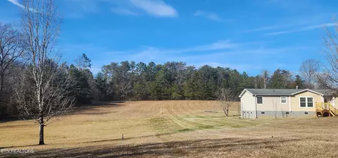 Tr 2 Strawberry Plains Pike, Knoxville, TN 37914