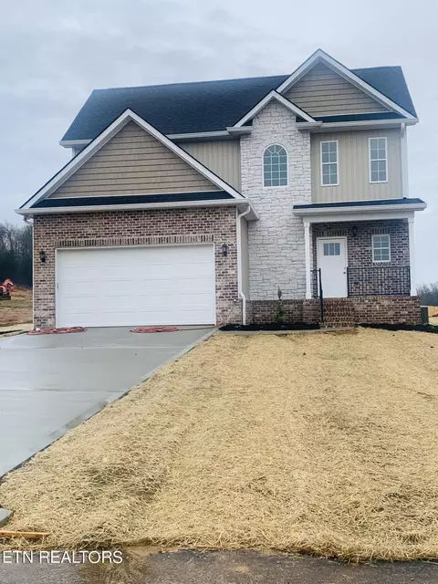 476 Eastland Park Dr, Blaine, TN 37709
