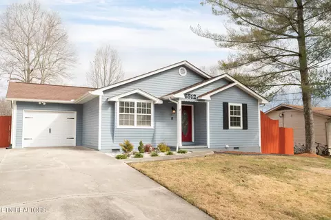 6512 Cedarbreeze Rd, Knoxville, TN 37918