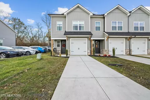 4829 Moon Lake Ln, Knoxville, TN 37918