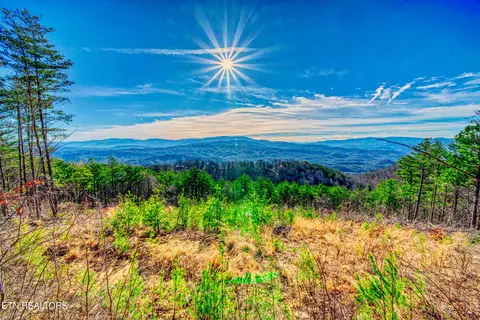 Tract 21 Look Rock Crest Drive, Maryville, TN 37803