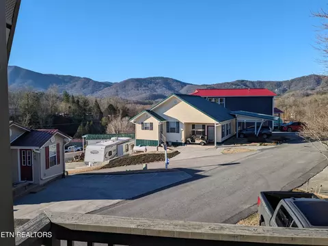 View/Area - 433 Mountain Thrush Dr, Townsend, TN 37882 photo 1 of 2