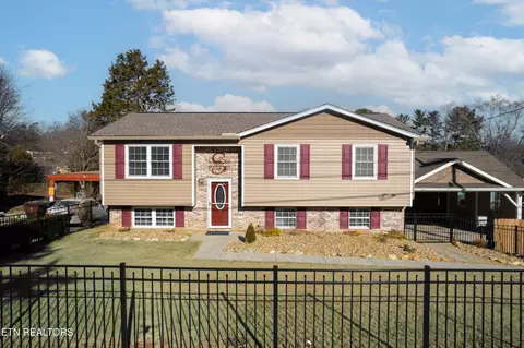 1621 Sundrop Dr, Knoxville, TN 37921