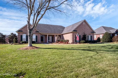 1415 Banebury Ln, Alcoa, TN 37701