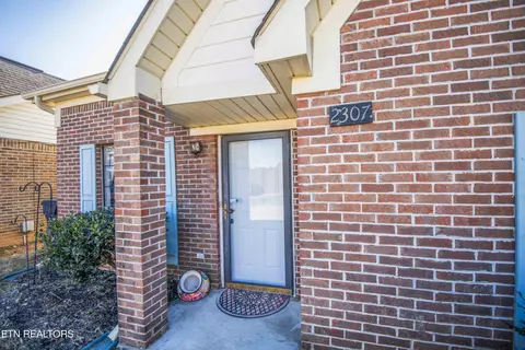 2307 Suzu Way, Knoxville, TN 37923