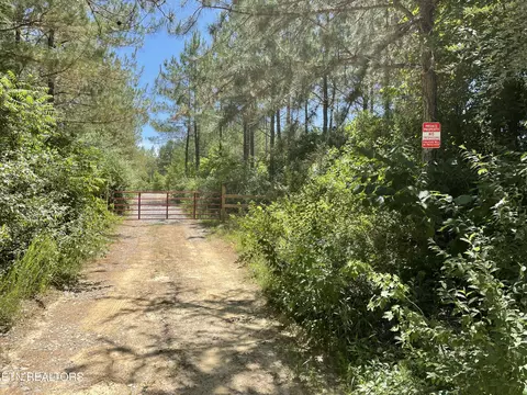 1160 W West Robbins Rd, Robbins, TN 37852
