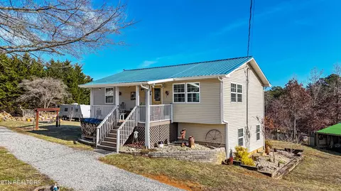 1232 Harold Patterson Rd, Dandridge, TN 37725