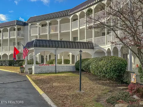 5709 Lyons View Pike #1305, Knoxville, TN 37919
