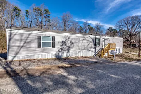 6910 Sam Tillery Rd, Knoxville, TN 37918