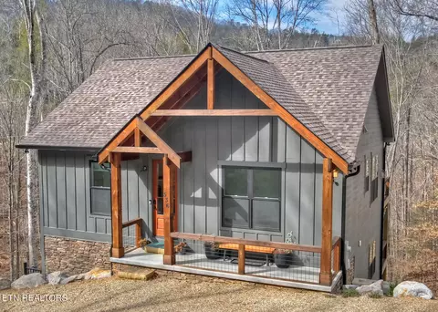 536 Laurel Rd, Townsend, TN 37882