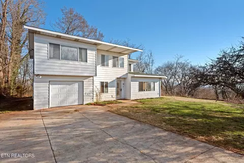527 View Park Dr, Knoxville, TN 37920