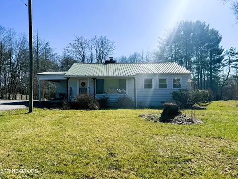 2809 Lantana Rd, Crossville, TN 38572