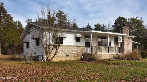 320 Hardin Rd, Kodak, TN 37764