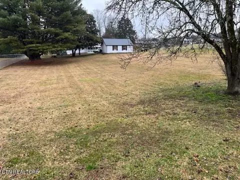 Browncrest Rd, La Follette, TN 37766