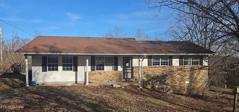 133 Windcrest Dr, Jamestown, TN 38556