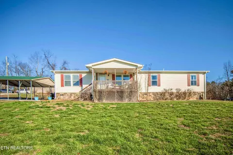 4759 Shady Rd, Strawberry Plains, TN 37871