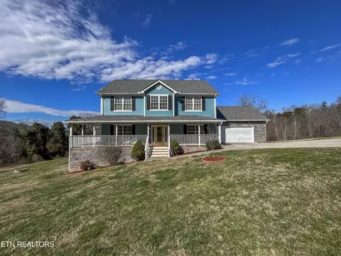 127 Lake Ridge Dr, Maynardville, TN 37807