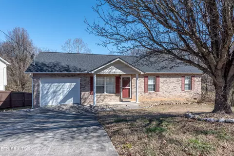6216 Vandemere Dr, Knoxville, TN 37921