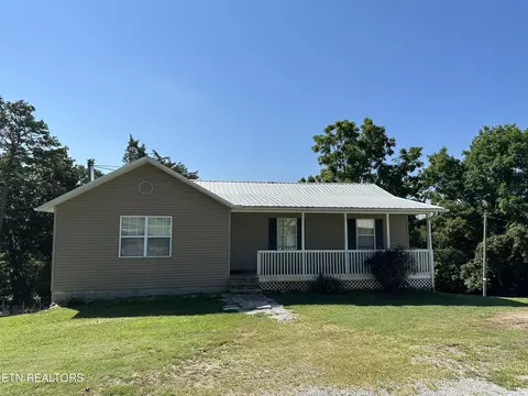 142 Baxter Ln, La Follette, TN 37766