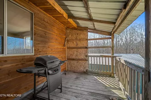 Exterior - 6740 Ashburn Rd, Baxter, TN 38544 photo 7 of 10