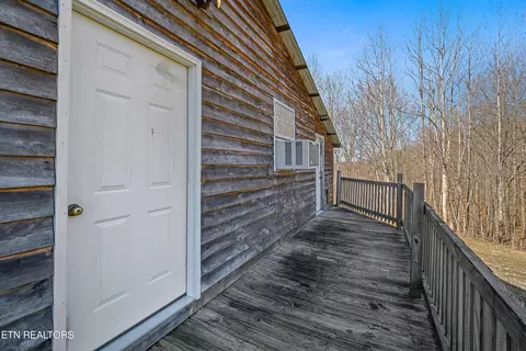 Exterior - 6740 Ashburn Rd, Baxter, TN 38544 photo 5 of 10