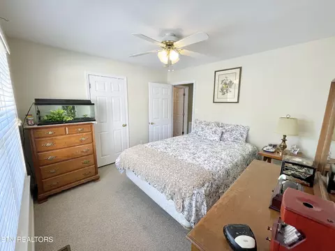 Bedroom - 7407 Crossbow Ln, Corryton, TN 37721 photo 3 of 4