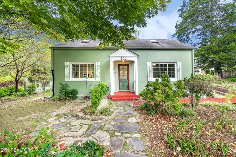 100 Dale Rd, Norris, TN 37828