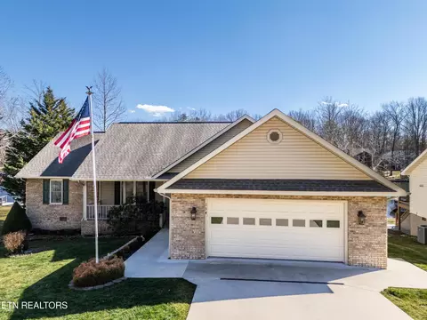 134 Tawny Oak Loop, Crossville, TN 38558