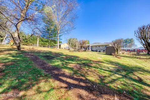 Exterior - 535 Jerry Dr, Talbott, TN 37877 photo 8 of 10
