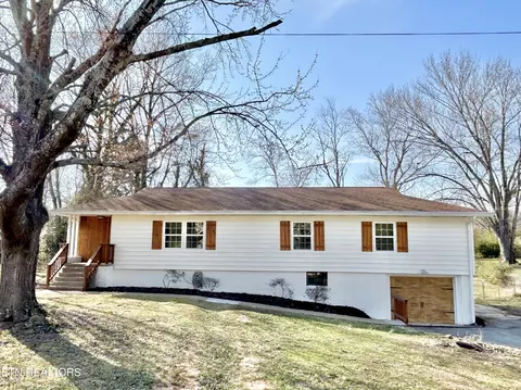654 Lakeshore Dr, Kingston, TN 37763
